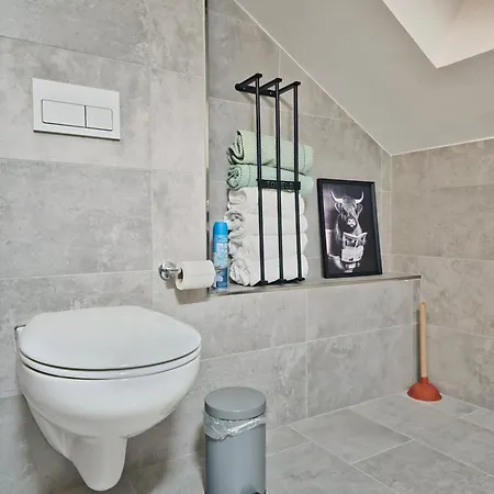 Design-penthouse I 90qm I Europapark 20 Min I Boxspring I Nespresso I Parking